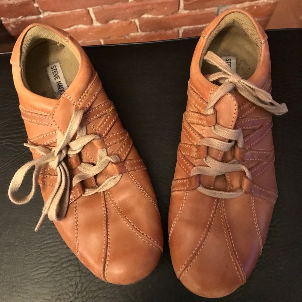 Steve Madden sneakers
